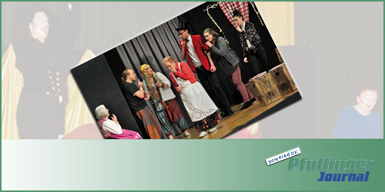 Theater-Kult – 20 Jahre Generationstheater Mixed Pickles – Eine Ausstellung zeigt Stationen aus ihrer Theatergeschichte