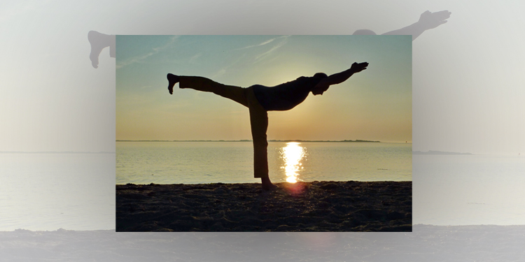 Eventmanagement. Yoga-Gesundheits-Angebot mit Stefan Jammer am 11. Mai im Gesundheitszentrum Eningen